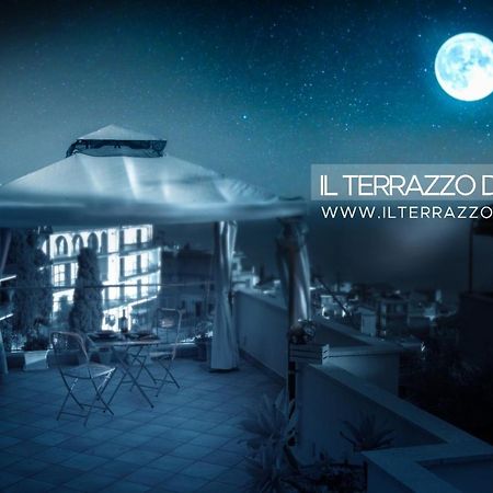 陶尔米纳Il Terrazzo Di Marlu别墅 外观 照片