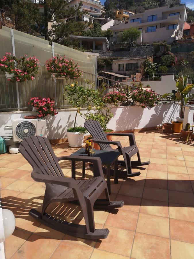 陶尔米纳Il Terrazzo Di Marlu别墅 外观 照片